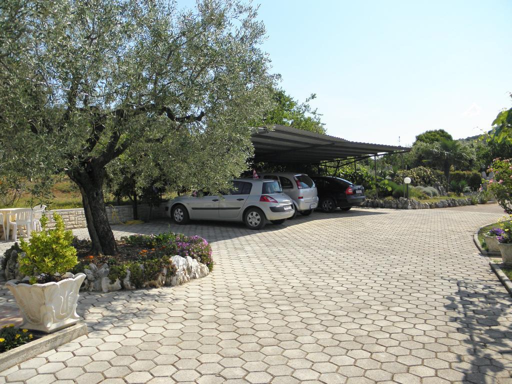 Apartments Mirjana Vrsar Extérieur photo